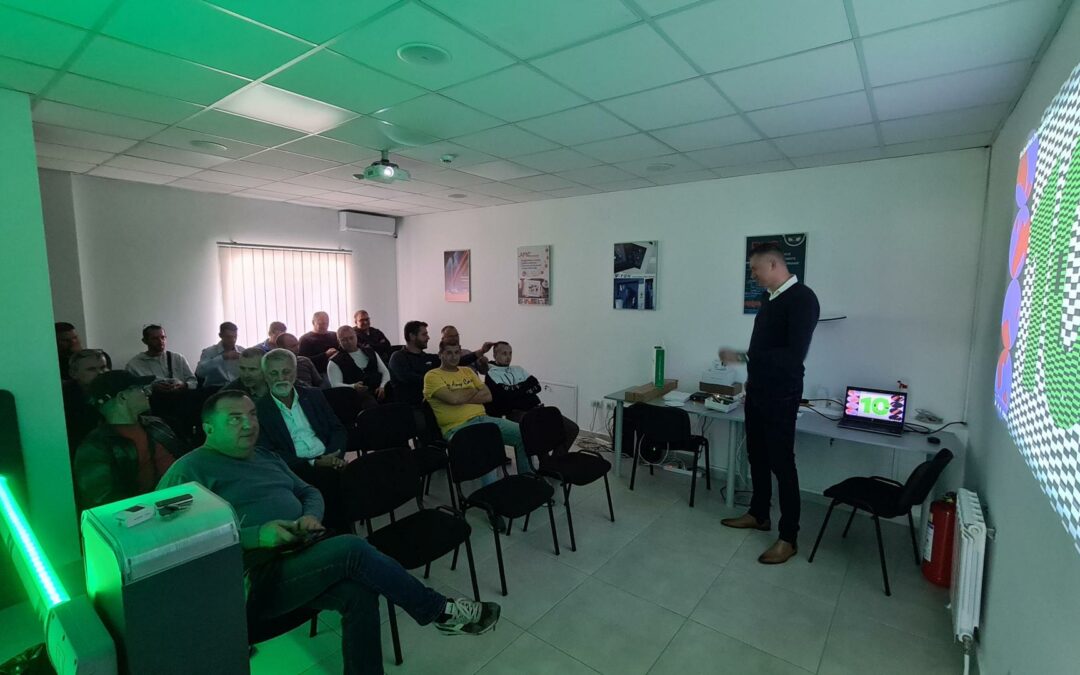 Organizovano praćenje Ajax Special Event- a